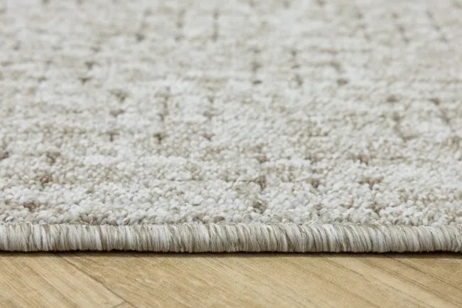 Metrážny koberec FANTASY NEW 6713 béžový / krémový