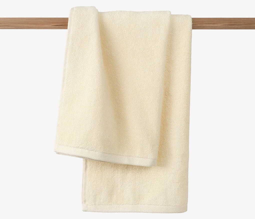 Goldea bavlnený froté uterák / osuška soft bez bordúry – smotanový 50 x 100 cm