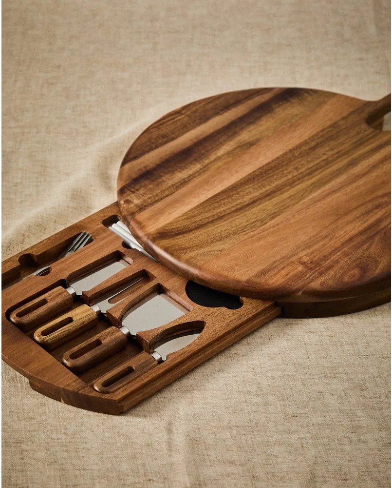 Drevená doštička na syr 46 x 36 cm Blera – Kave Home