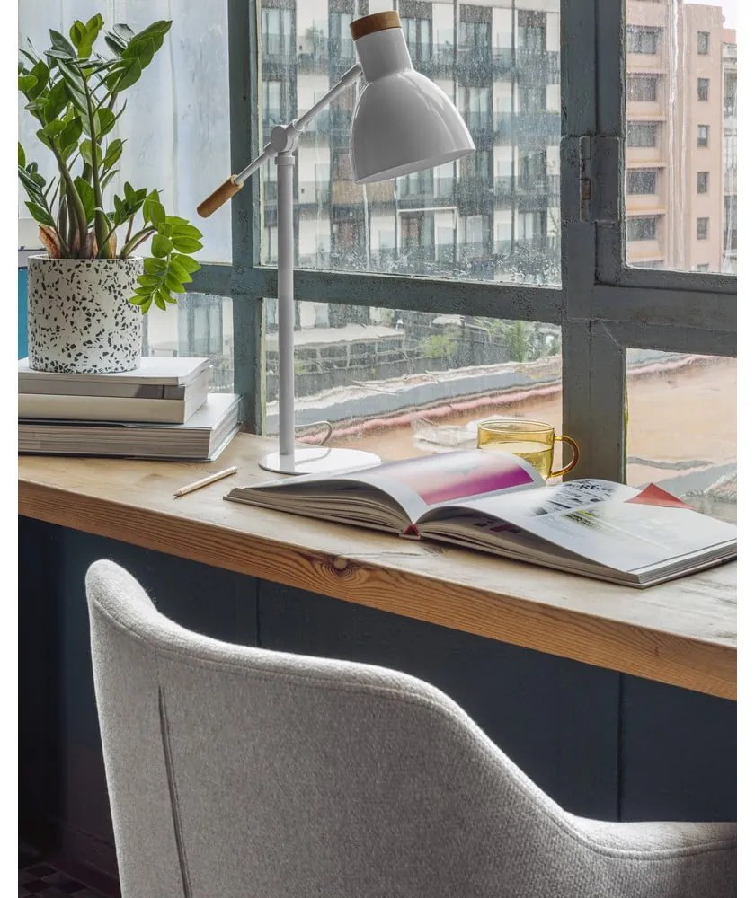 Svetlosivá kancelárska stolička Kave Home Einara