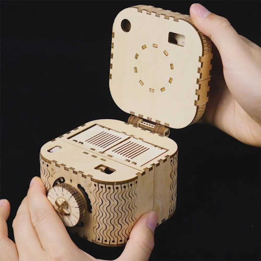 Robotime 3D drevené mechanické puzzle Trezor 158 ks