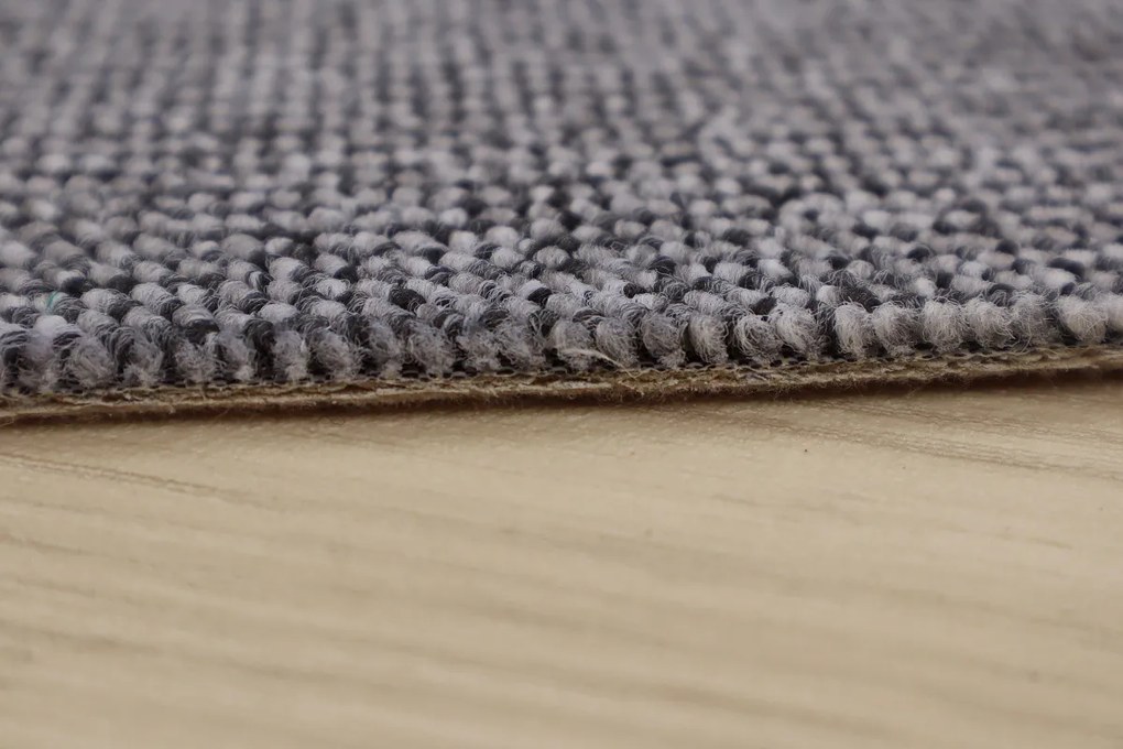 Timzo, Metrážny koberec Neapol 4726 - neúčtujeme odrezky z role, na mieru, šíře 1,33m,1m,2m,3m,4m,na mieru, neúčtujeme odrezky, šedá, filc, chodba / predsieň