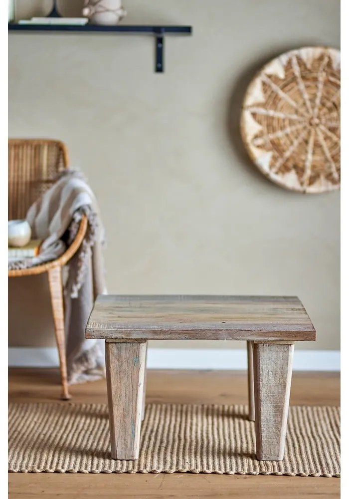 Konferenčný stolík v prírodnej farbe 60x60 cm Riber – Bloomingville