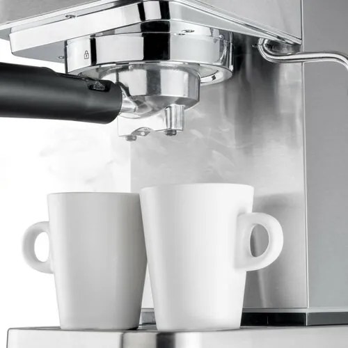 Ufesa CE8030 MILAZZO espresso pákový kávovar, strieborná