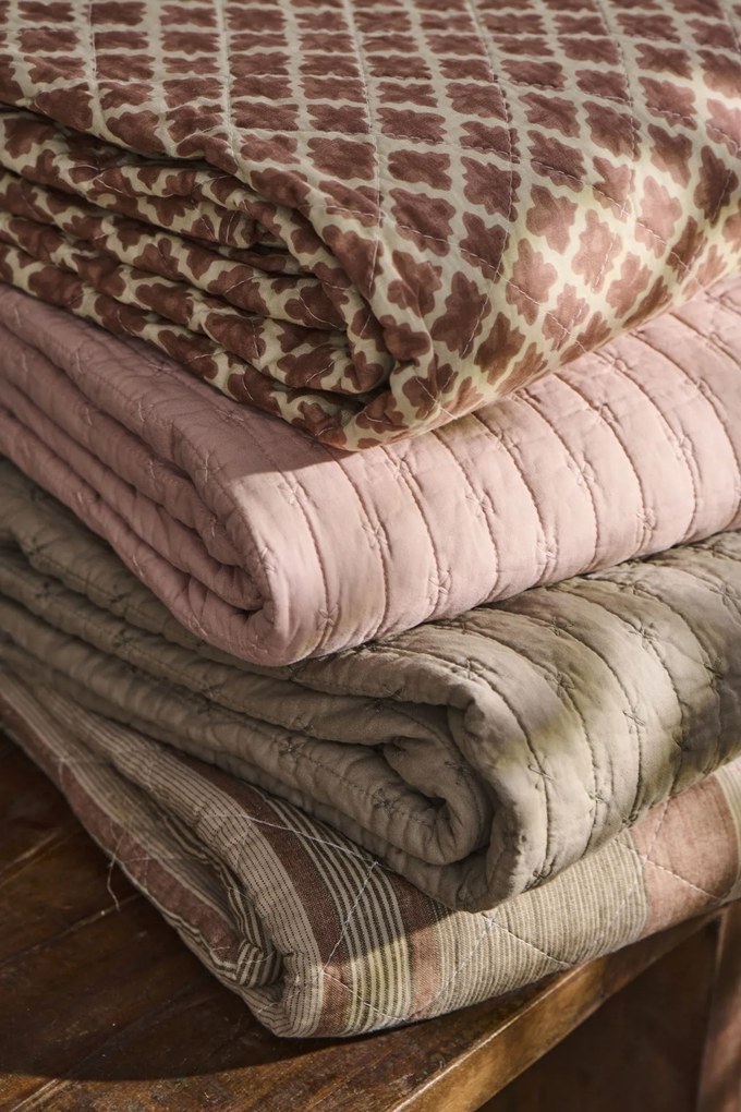 Ib Laursen Prešívaný prehoz Linen Cross Stitches 180 x 130 cm