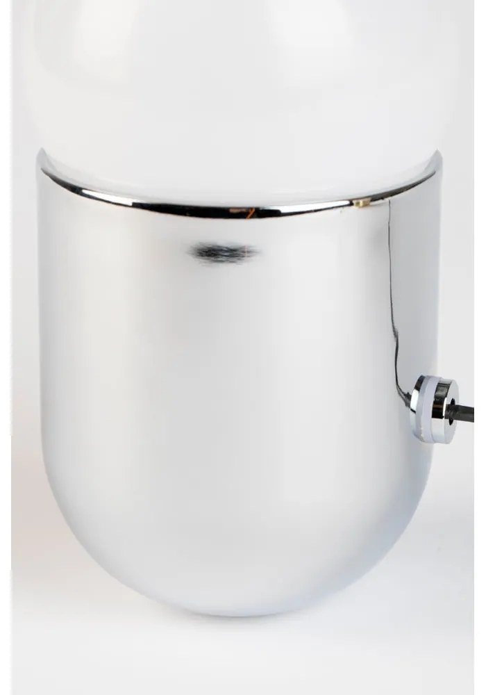 Stolová lampa v striebornej farbe Zuiver Gio