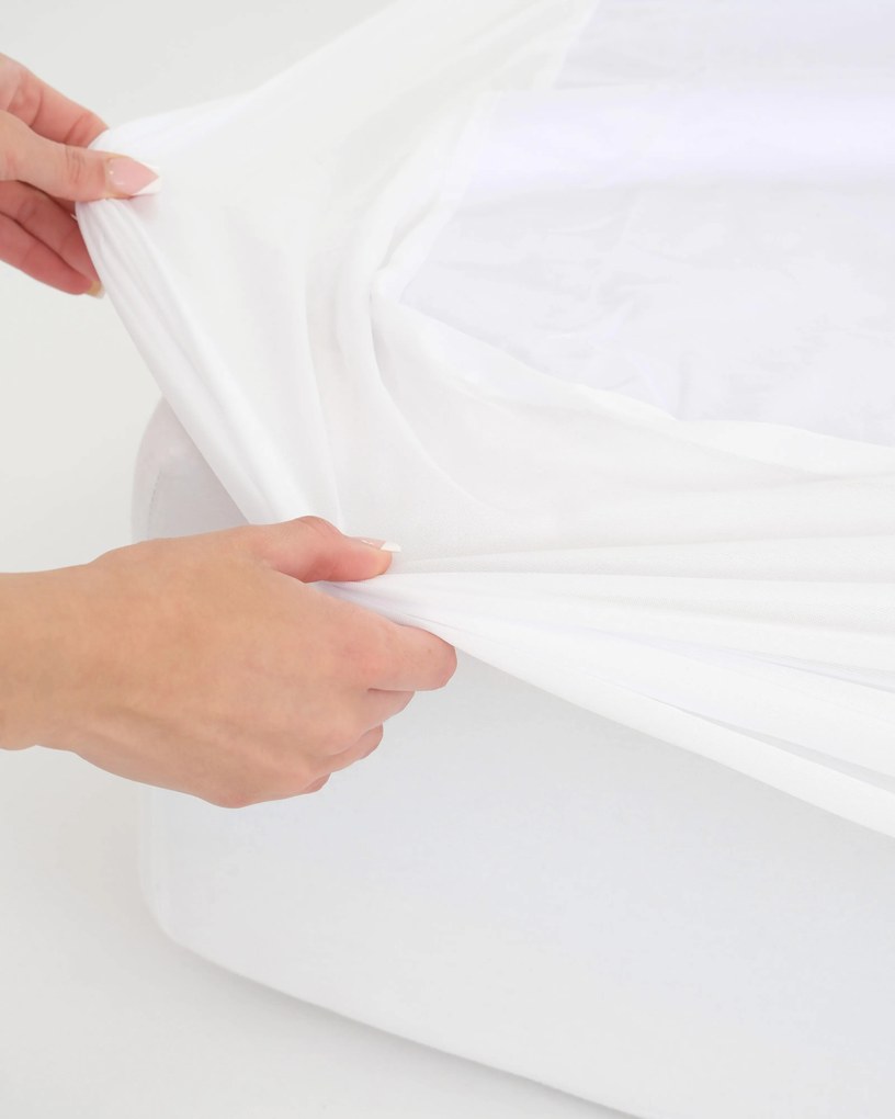 Nepriepustná plachta mikroplyš 140 × 200 cm - biele