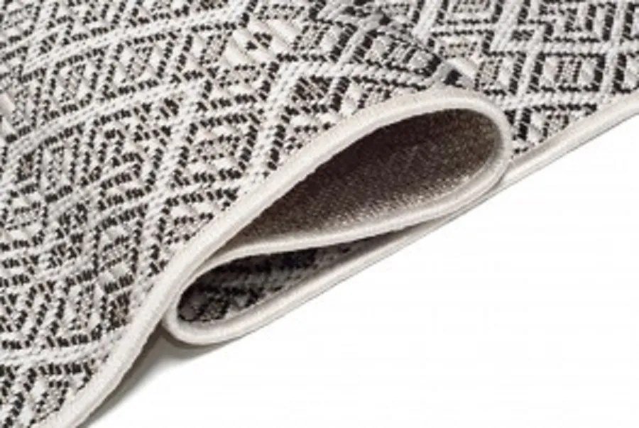 TA Koberec 71313/50512 CAPRI Rozmer: 140x200 cm