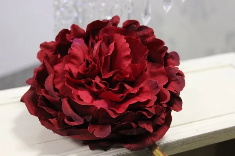 Červený umelý plnokvetý kvet ruže 12cm