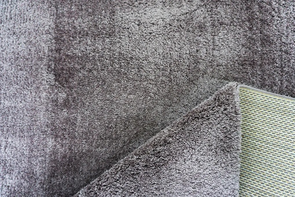 Koberec Microsofty 8301 Dark Lila – béžovo-hnedý shaggy obdĺžnik Rozmer: 80x150 cm