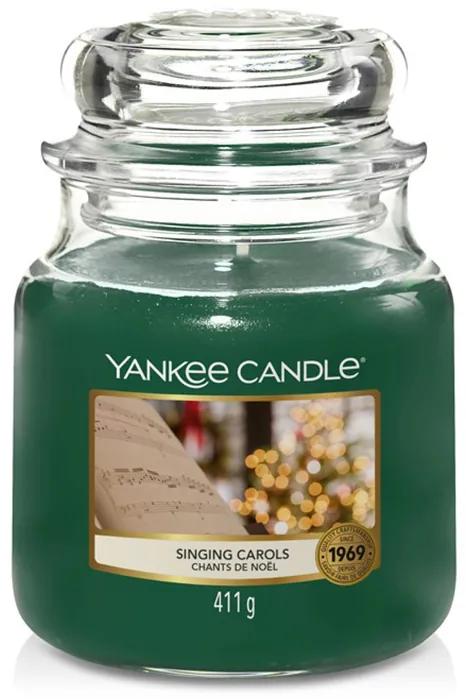 Yankee Candle vonná sviečka Singing Carols Classic stredná