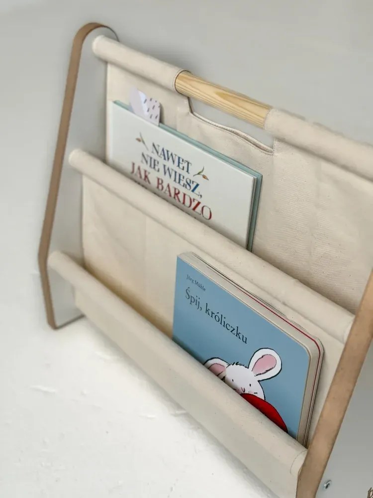 Detská knižnica Biela