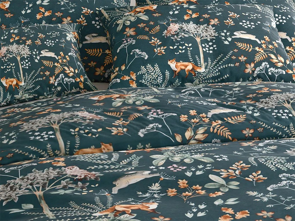 Obliečky z mikrovlákna THE FOX AND THE HARE tmavo zelené Rozmer obliečky: 70 x 90 cm | 140 x 200 cm