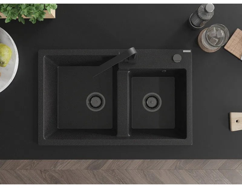 Mexen Tomas, granitový drez 800x500x190 mm, 2-komorový a čierna batéria Rita, čierna-strieborná metalíza, 6516-73-670300-70-B