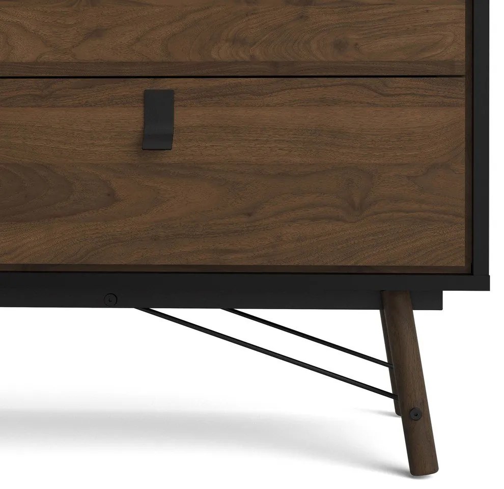 Tmavohnedá komoda Tvilum Ry, 150 x 95 cm