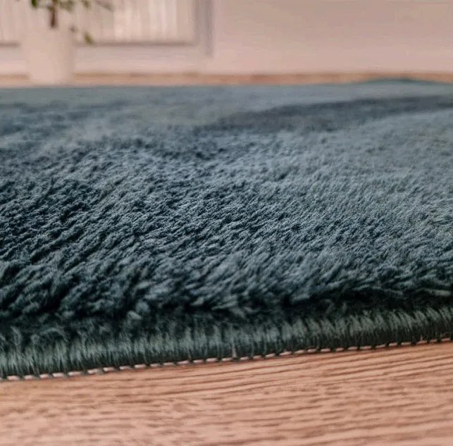Mäkký huňatý koberec Plush Deluxe v tyrkysovej farbe Rozmer: 120x170 cm