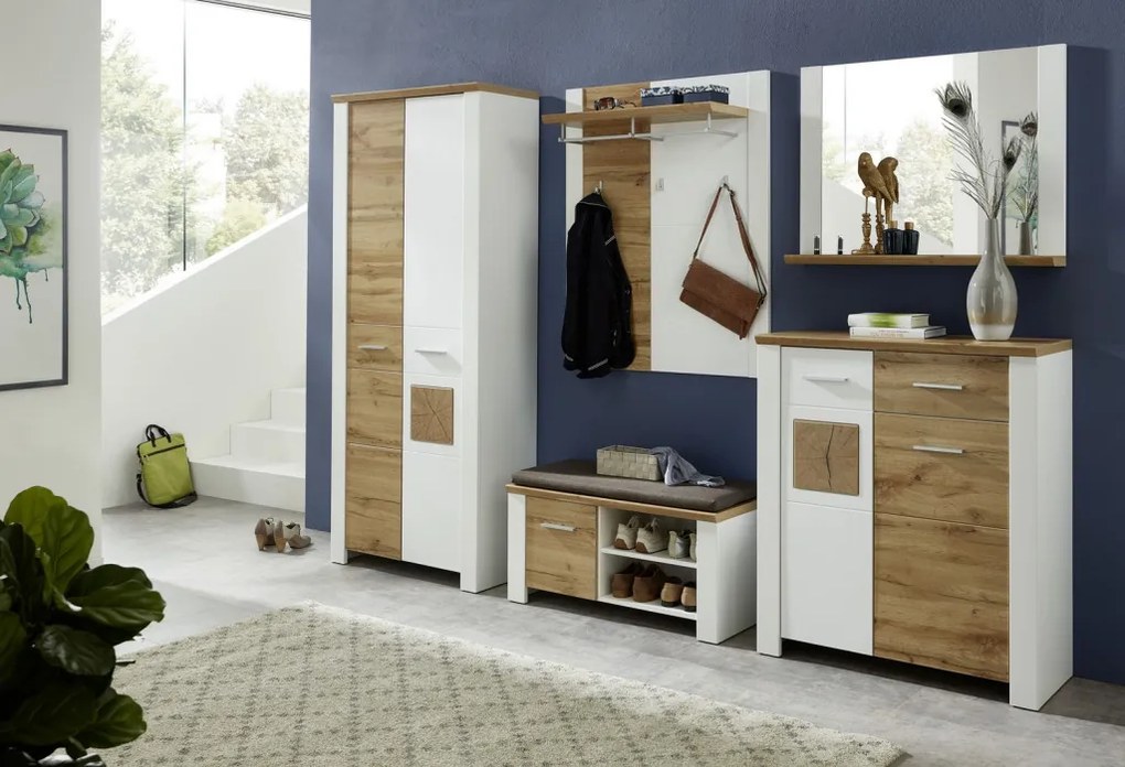 Nízky botník Materio, s podsedákom