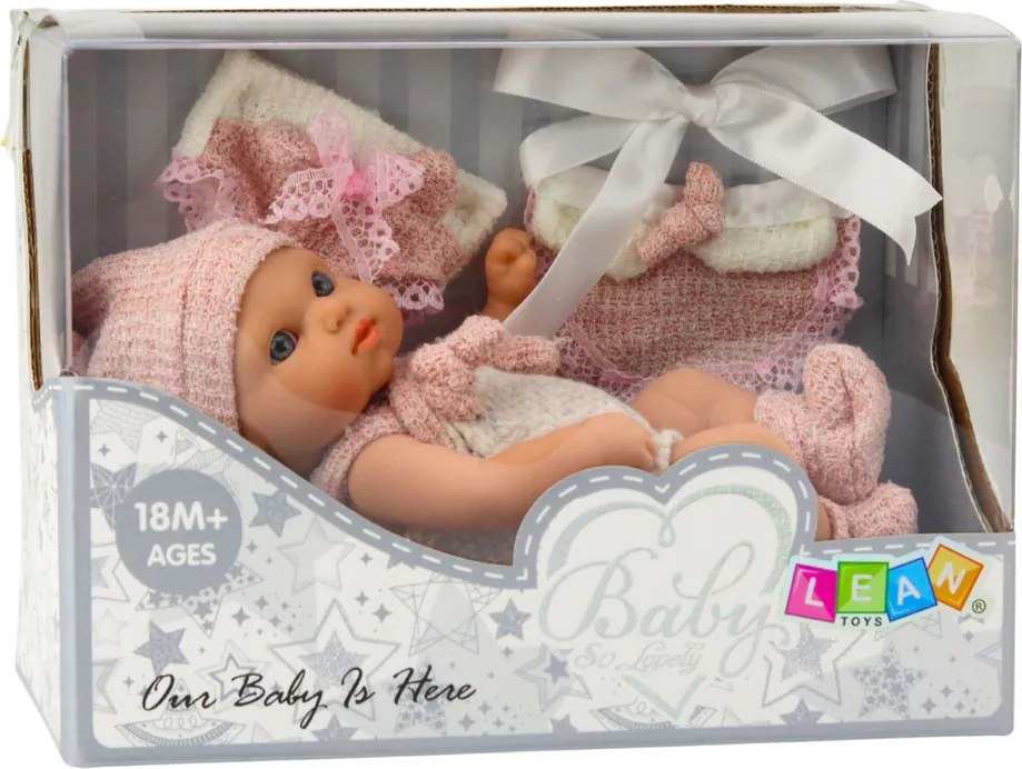 LEAN Toys Bábika bábätko v ružovom oblečení, čiapka a slintáčik 18 cm