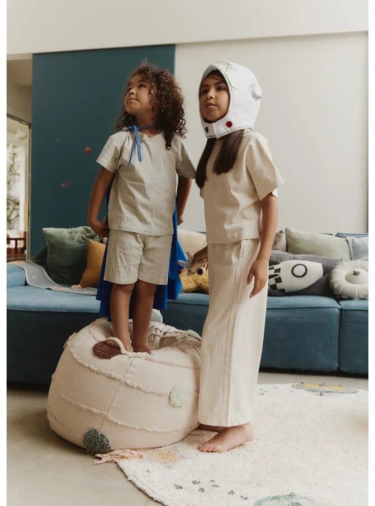 Krémovobiely detský sedací vak Solar System – Lorena Canals