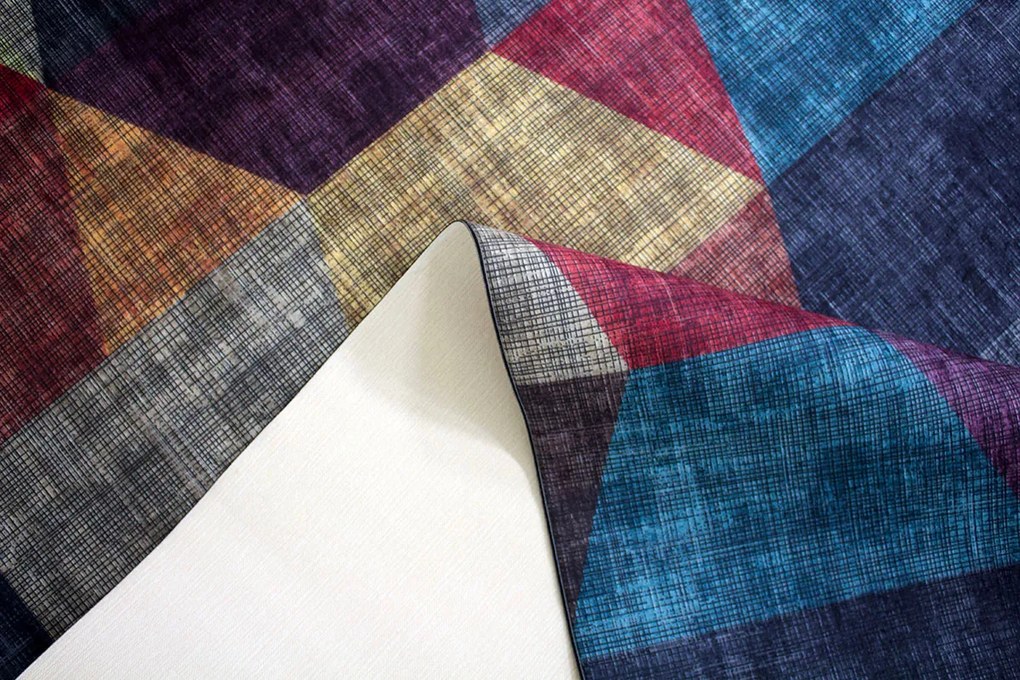 Koberec Porte 2032 MULTI – viacfarebný so vzorom, 100% polyester Rozmer: 80x150 cm