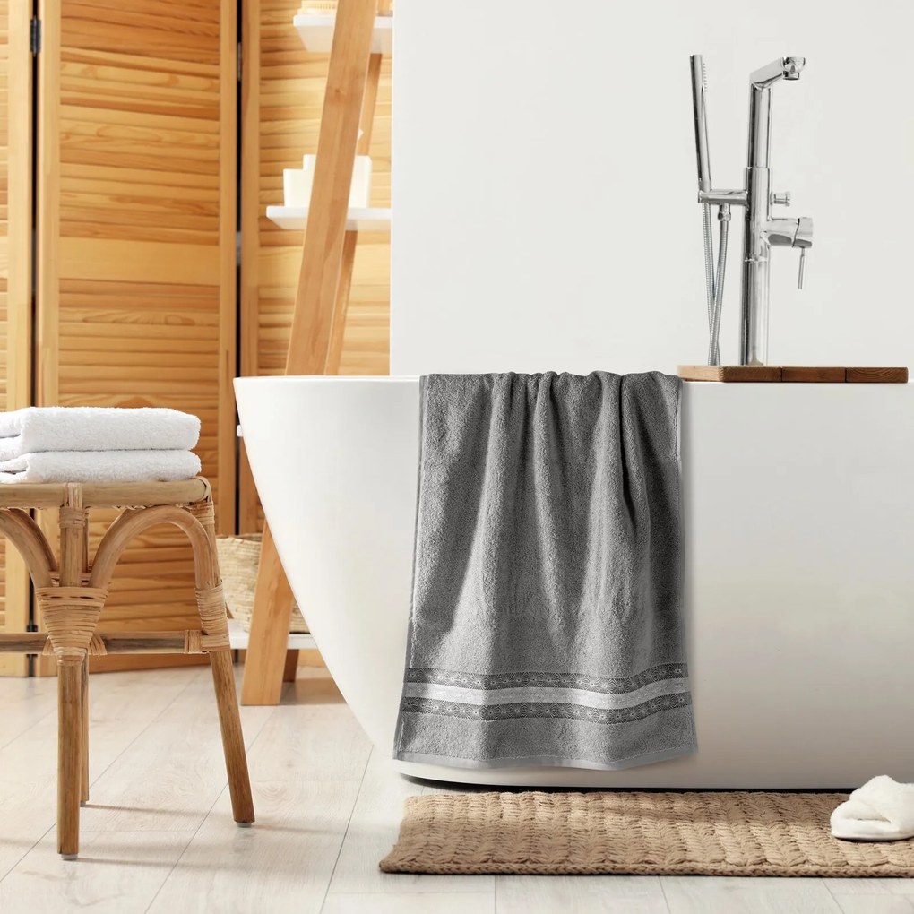 BAVLNENÝ UTERÁK MALIKA 70X140 CM TMAVOMODRÁ