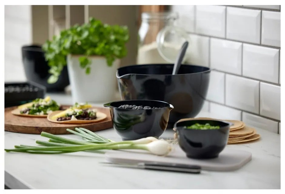 Čierna miska 250 ml Margrethe – Rosti