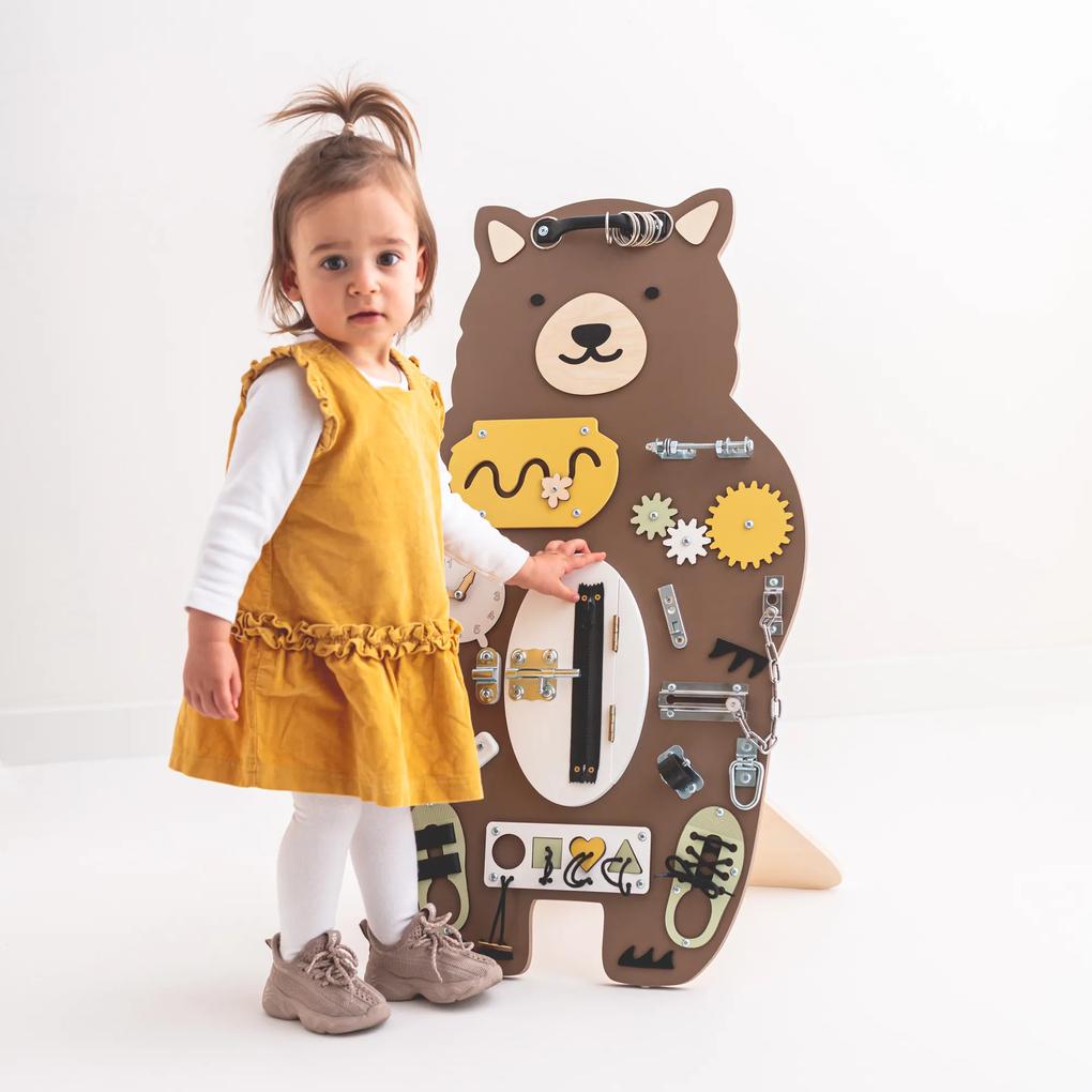 Foxy Family Manipulačná doska / Activity board Stand Medveď hnedá 80 cm x 52 cm so stojanom