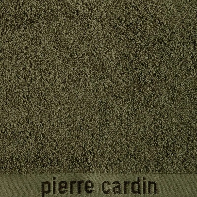 Dekorstudio Bavlnený uterák PIERRE CARDIN - olivový Rozmer uteráku: 50x90cm