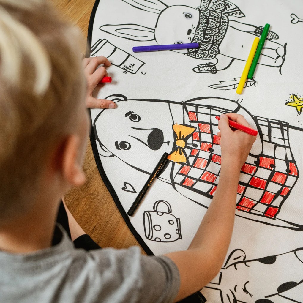 Butter Kings, TRHÁK: KOBEREC - OMAĽOVÁNKY - Happy Friends, 130x130 (priemer) kruh, biela, detská izba