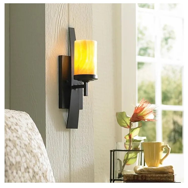 Elstead QZ-KYLE1 - Nástenné svietidlo KYLE 1xE27/100W/230V