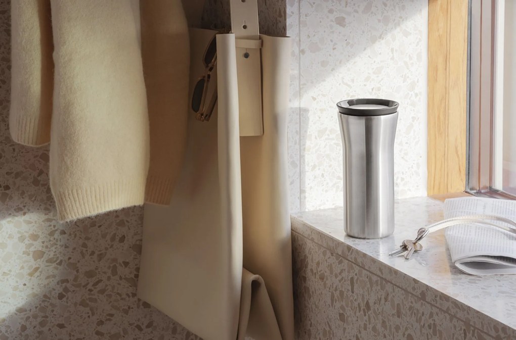 Eva Solo Cestovný termohrnček City To Go Steel/Black Recycled 350 ml