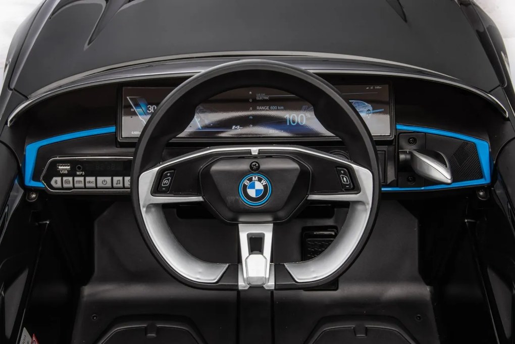 Detské elektrické autíčko na diaľkové ovládanie BestBerg BBCC-20B - BMW i4 / od 3 rokov / nosnosť 30 kg / čierne