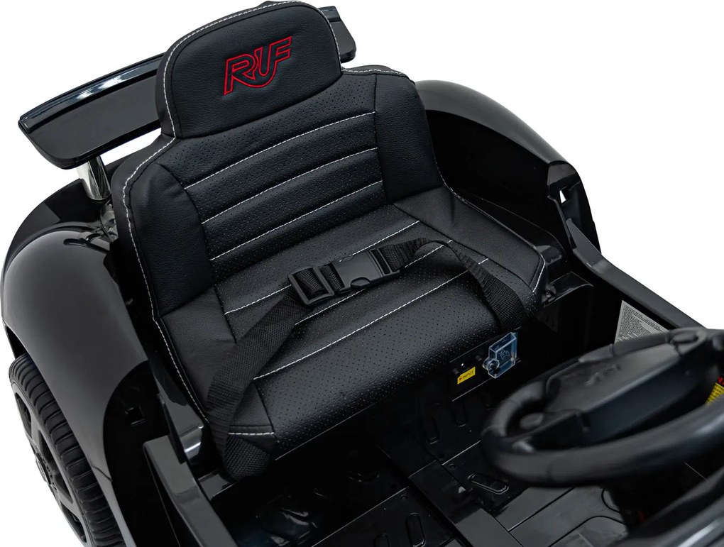 Ramiz Vozidlo RUF CTR3 Čierna