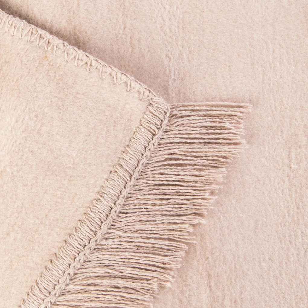 BAVLNENÁ DEKA BAT 150X200 CM SVETLOBÉŽOVÁ