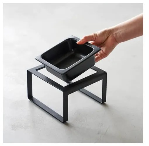 Keramická miska s podstavcom pre domáceho maznáčika Tower – YAMAZAKI