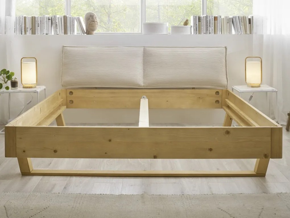 Posteľ z masívneho dreva Andria 180x200 cm, prírodný smrek