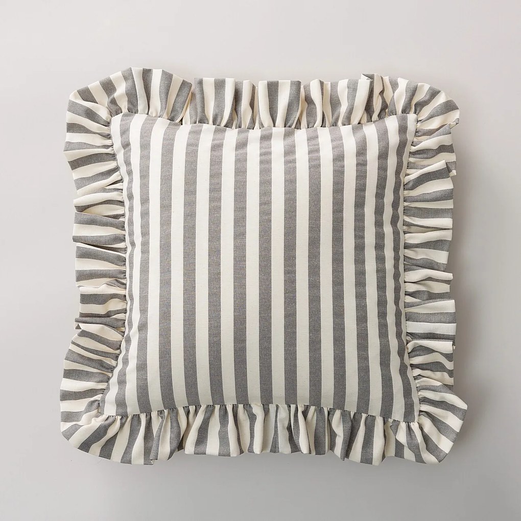 Obliečka na vankúš Paula volánom