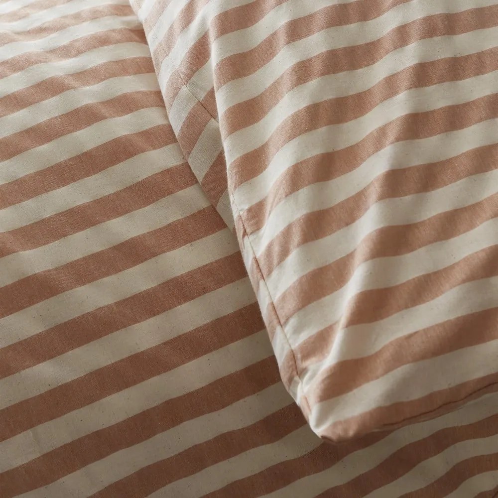 Obliečky v terakotovej farbe na dvojlôžko 200x200 cm Zanzibar Stripe – Pineapple Elephant