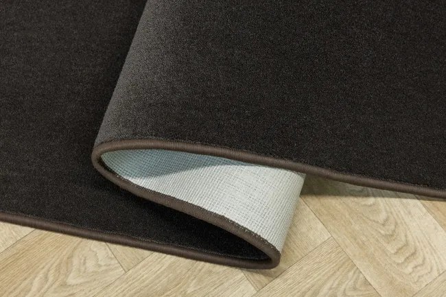 Metrážny koberec MAGIC 95 tmavohnedý