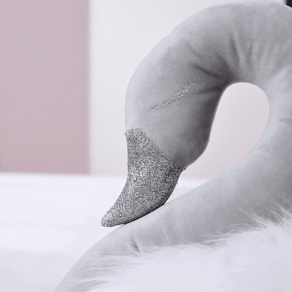 Dekoratívna labuť na stenu šedá