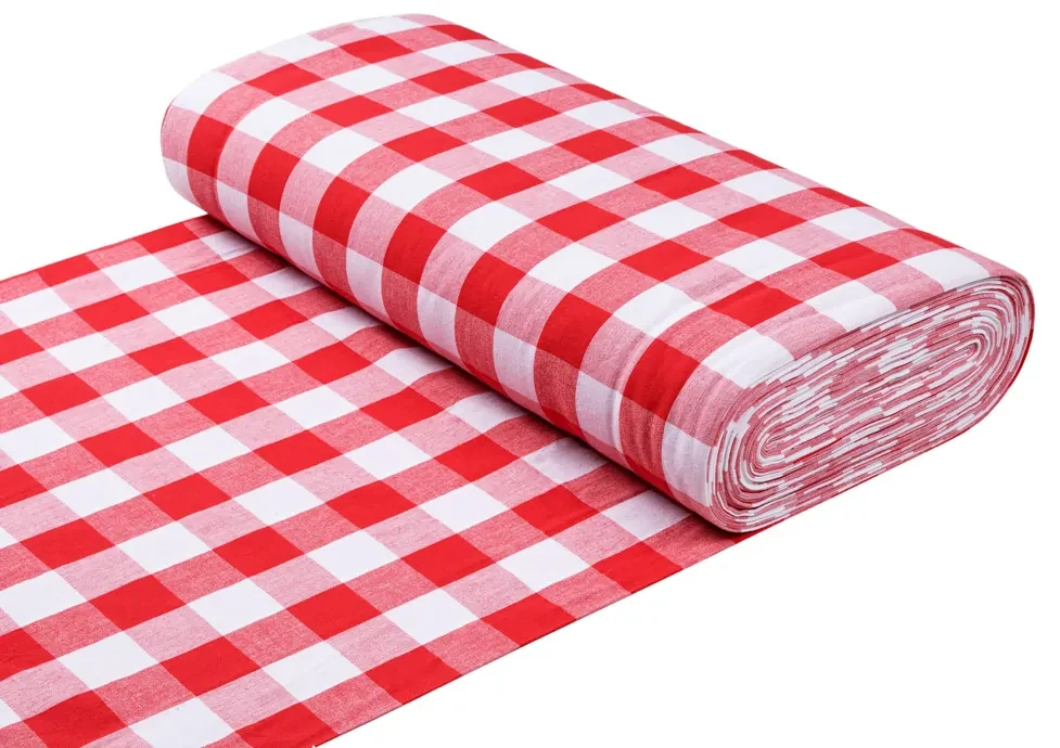 Biante Bavlnený štvorcový obrus Olivia OL-016 Červeno-biela kocka veľká 70x70 cm