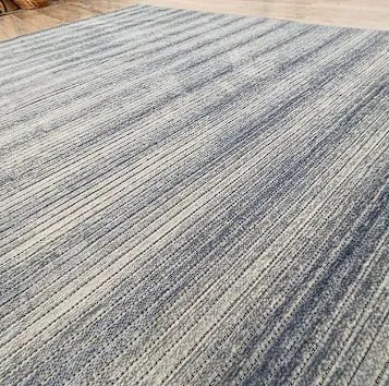 Pruhovaný koberec Saloon BLUE – modrý obdĺžnikový koberec Rozmer: 80x200 cm
