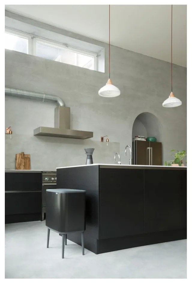 Matne čierny dotykový oceľový odpadkový kôš na triedený odpad 34 l Bo Touch Bin – Brabantia