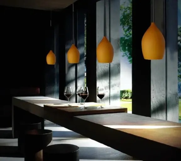 Retro luster Izza 1 Amber