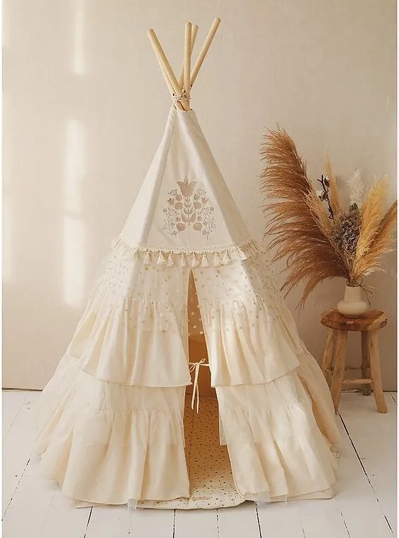 Boho stan teepee s volánikmi a výšivkou béžový