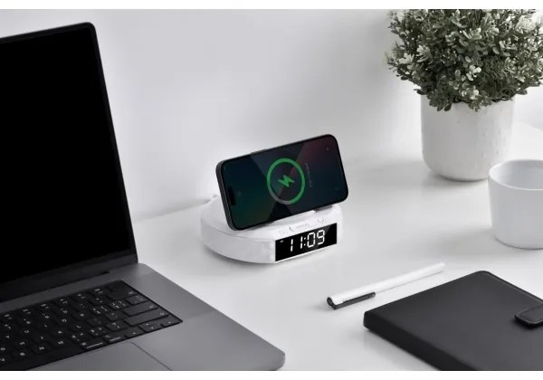 Immax 08983L - Budík s LCD a bezdrôtovou Qi nabíjačkou 27W/9V biely