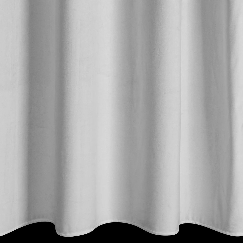 ZATEMŇOVACÍ ZÁVES NA KRÚŽKOCH ERIN 140X250 CM BIELA