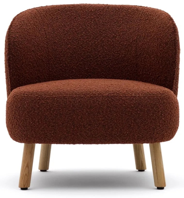 Kreslo v terakotovej farbe z textílie buklé Ulit – Kave Home