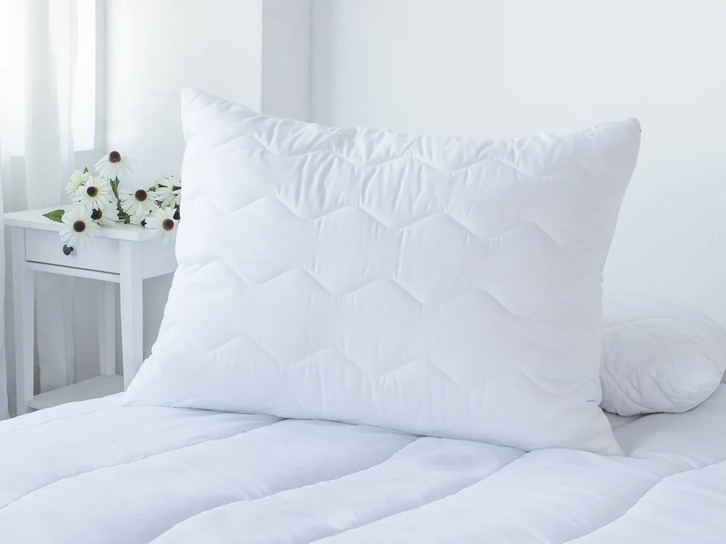 XPOSE® Prešívaný vankúš na zips 70x90 cm