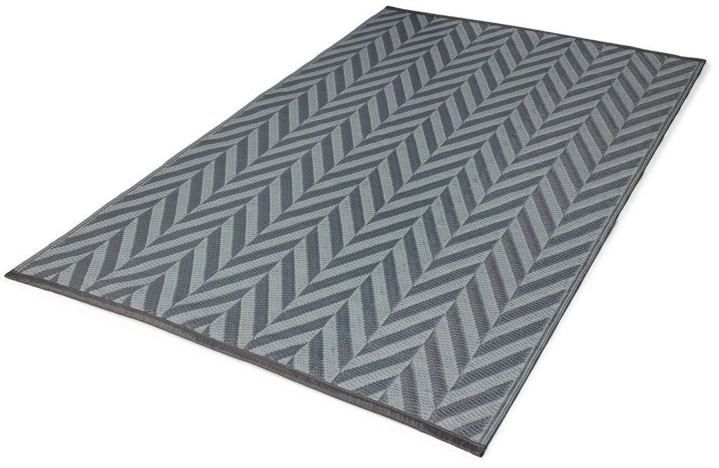 Koberec na použitie vonku, cca 165 x 115 cm